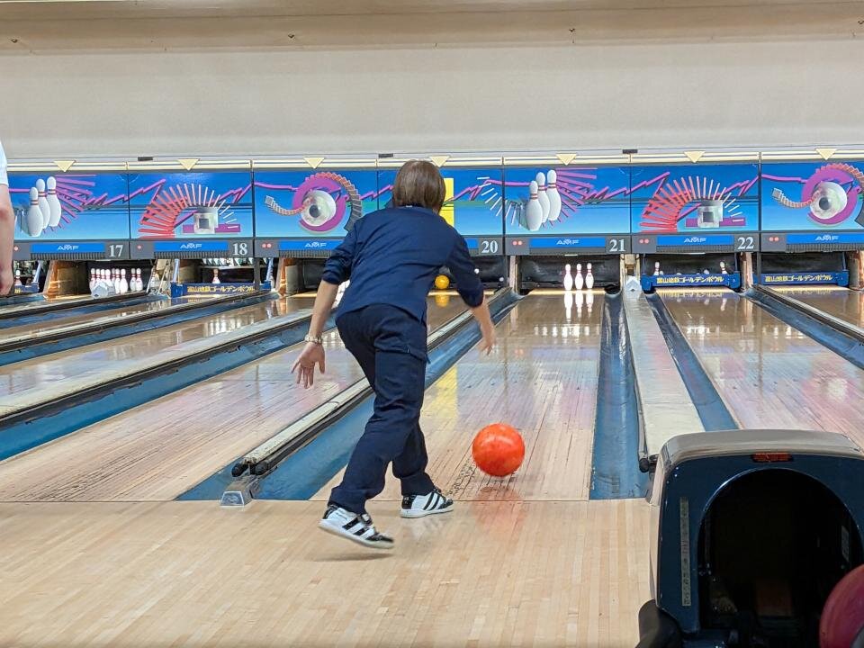 https://t-fujibiru.co.jp/_files/BM_bowling_003.jpg