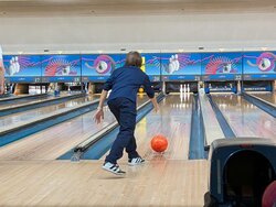 BM_bowling_003.jpg